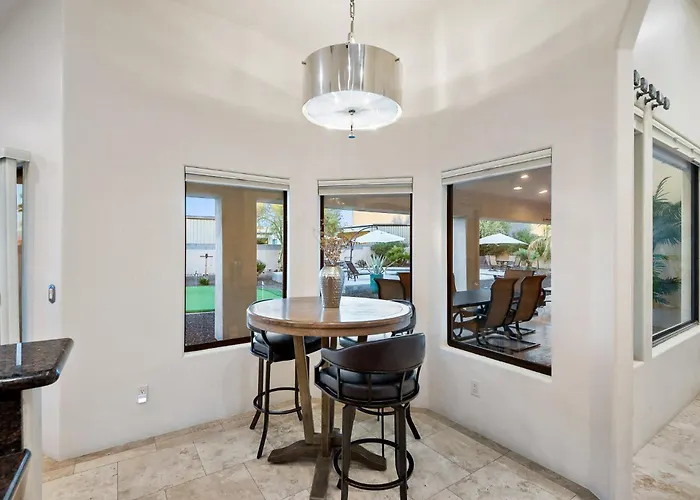 Dom wakacyjny Luxury 6br Estate Heated Pool Games & Cave Creek