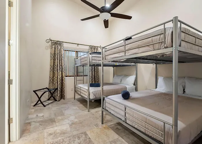 Luxury 6br Estate Heated Pool Games &