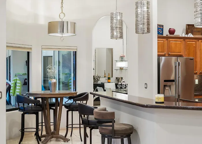 Dom wakacyjny Luxury 6br Estate Heated Pool Games & Cave Creek