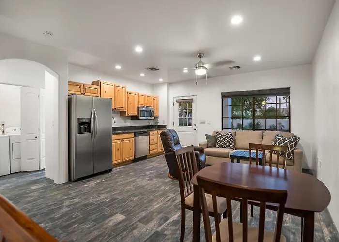 Dom wakacyjny Luxury 6br Estate Heated Pool Games &