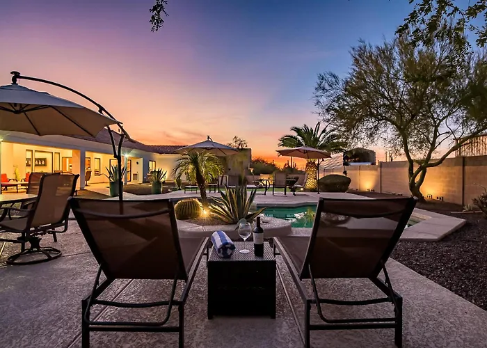 Dom wakacyjny Luxury 6br Estate Heated Pool Games & *
